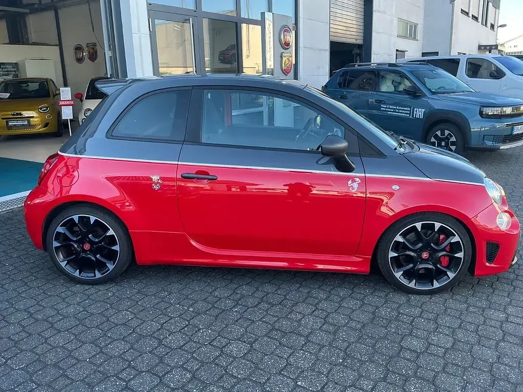 Gebraucht Abarth 595 Competizione 179 PS (131 kW) 2018 Bicolore pista grau/abarth rot Kleinwagen