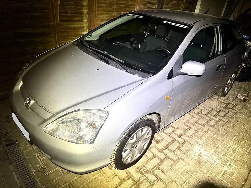 Silber Gebraucht 2001 Honda Civic S Limousine | 1.900 € (Guter Preis) - Bild 1/2