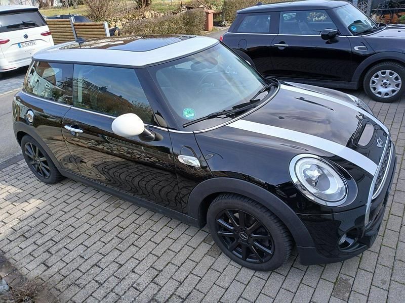 Gebraucht Mini Cooper S Chili 192 PS (141 kW) 2018 Schwarz Kleinwagen