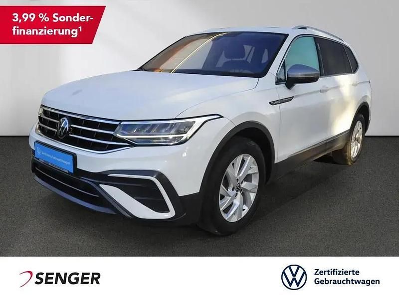 Weiß Gebraucht 2022 VW Tiguan Allspace Life SUV | 26.980 € (Guter Preis) - Bild 1/1