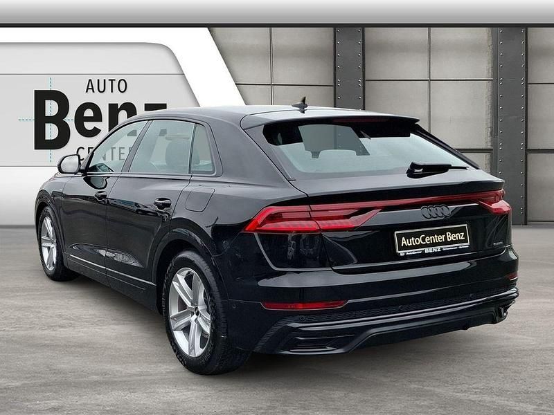 Gebraucht Audi Q8 S-Line 340 PS (250 kW) 2022 Schwarz SUV