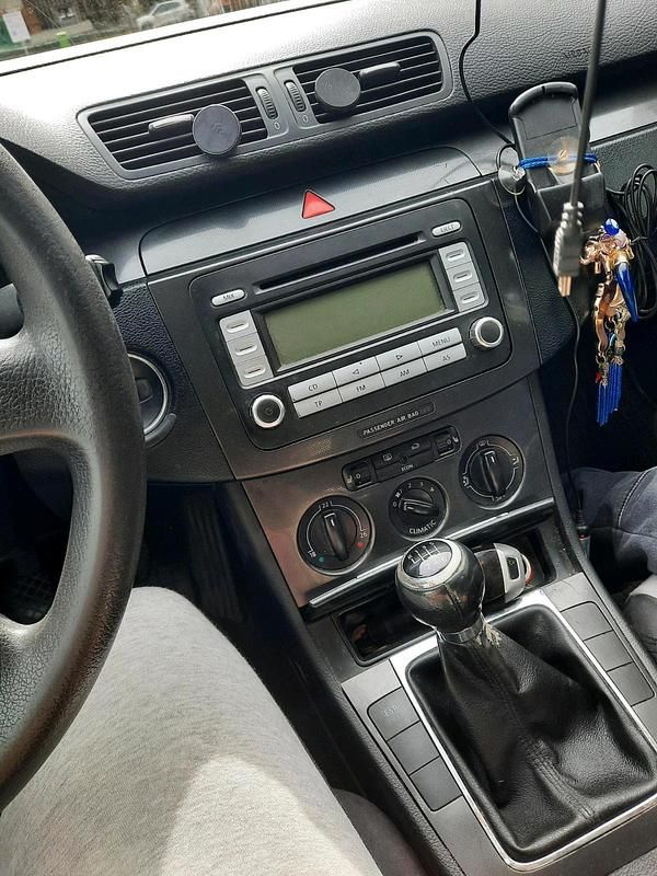 Gebraucht VW Passat 150 PS (110 kW) 2006 Silber Kombi