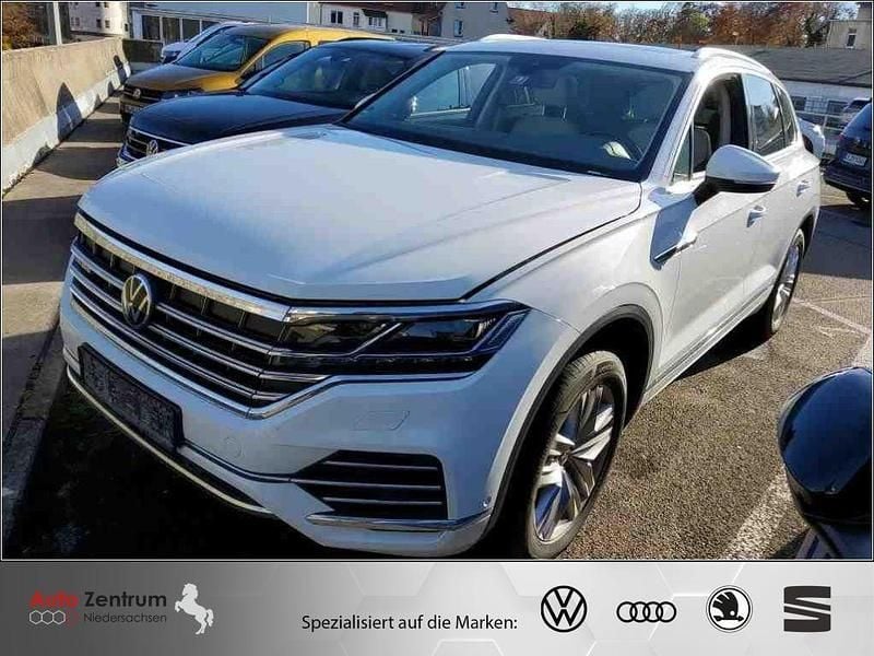 Weiß Gebraucht 2021 VW Touareg Elegance SUV | 45.970 € (Guter Preis) - Bild 1/3