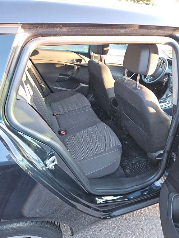 Gebraucht Opel Insignia 136 PS (100 kW) 2016 Schwarz Kombi