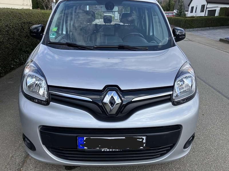 Gebraucht Renault Kangoo 114 PS (83 kW) 2016 Silber Van / Kleinbus