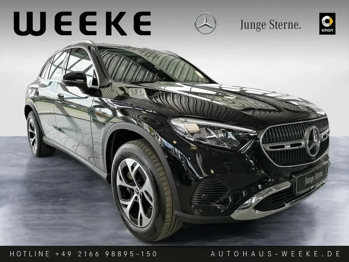 Gebraucht Mercedes GLC300 Advanced Plus 204 PS (150 kW) 2025 Schwarz SUV