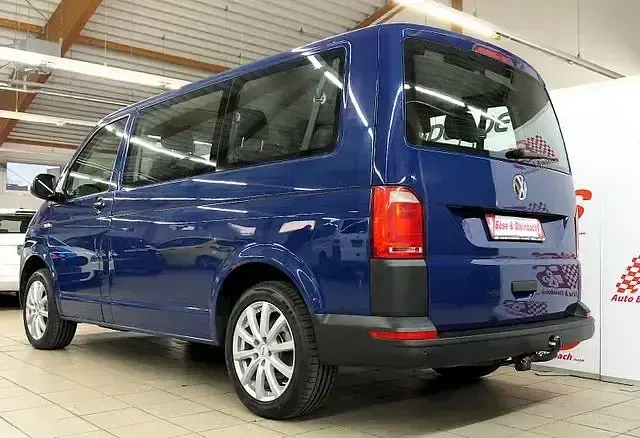 Second-hand VW T6 150 CP (110 kW) 2016 Albastru Van