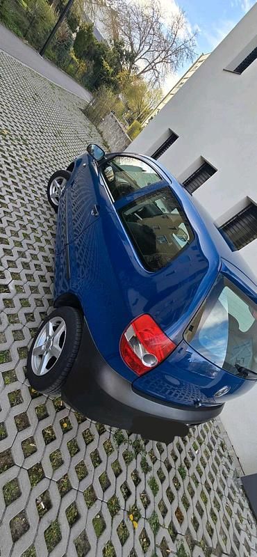 Usata VW Fox 55 CV (40 kW) 2006 Blu Utilitaria