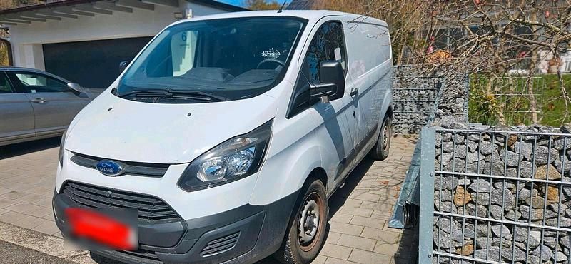 Usado Ford Transit Custom 101 HP (74 kW) 2015 Branco Monovolume