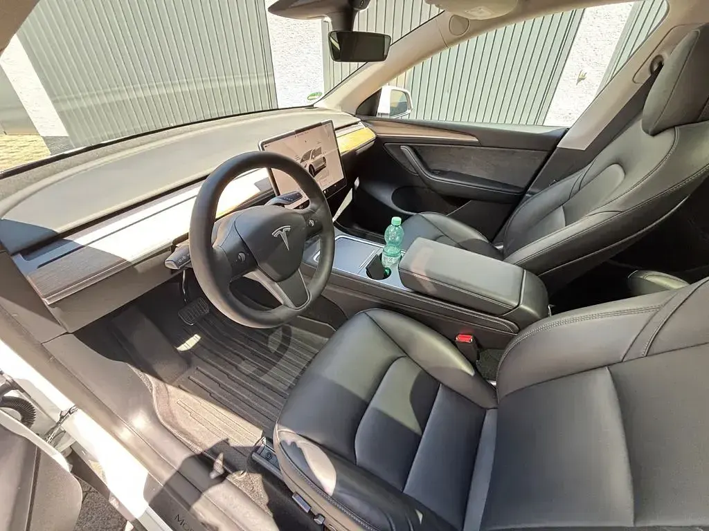 Gebraucht Tesla Model Y 377 kW (513 PS) 2022 Weiß SUV