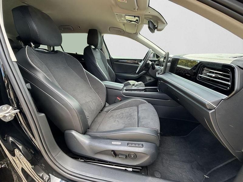 Gebraucht VW Passat Business 150 PS (110 kW) 2025 Grenadillschwarz metallic (metallic) Kombi