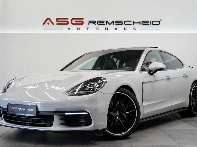 Grau Gebraucht 2017 Porsche Panamera Limousine | 69.900 € - Bild 1/4