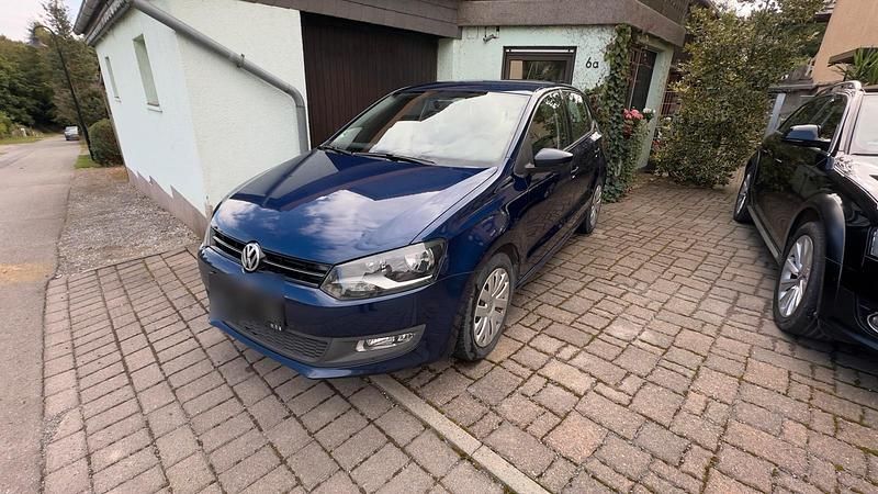 Gebraucht VW Polo Trendline 69 PS (50 kW) 2011 Blau Kleinwagen