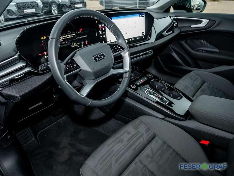 Gebraucht Audi A5 S-Line 150 PS (110 kW) 2025 Mythosschwarz metallic Kombi