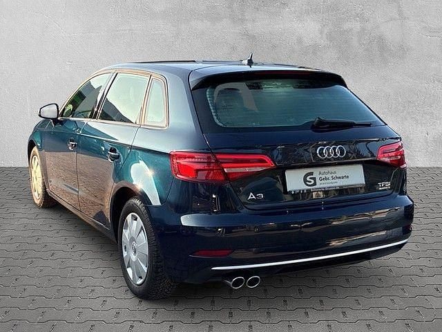 Gebraucht Audi A3 Sport 190 PS (139 kW) 2016 Blau Limousine
