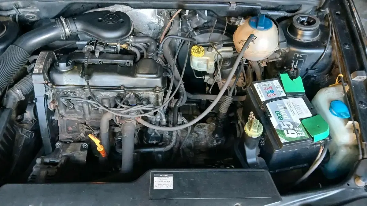 Gebraucht VW Golf Cabriolet 75 PS (55 kW) 1998 Schwarz Cabrio