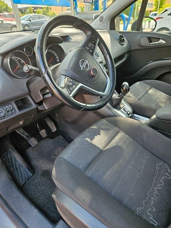 Gebraucht Opel Meriva Design Edition 101 PS (74 kW) 2011 Braun Van / Kleinbus