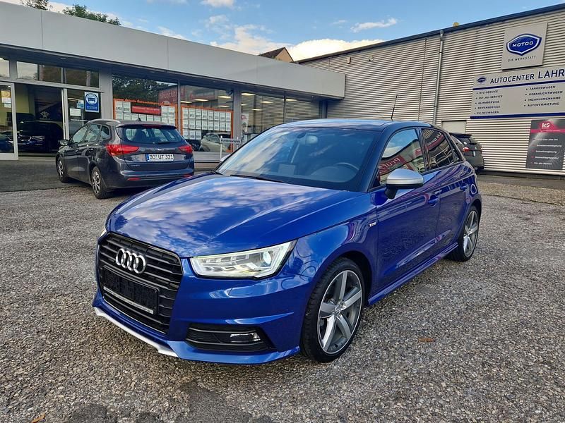 Sepangblau perleffekt Gebraucht 2018 Audi A1 Sportback Basis Kleinwagen | 11.980 € - Bild 1/4