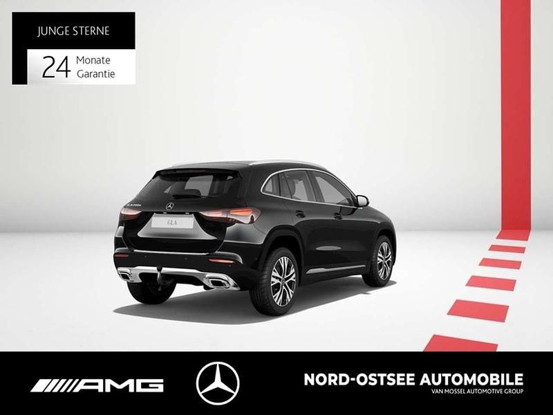 Gebraucht Mercedes GLA200 Progressive 150 PS (110 kW) 2025 Metalliclack kosmosschwarz SUV