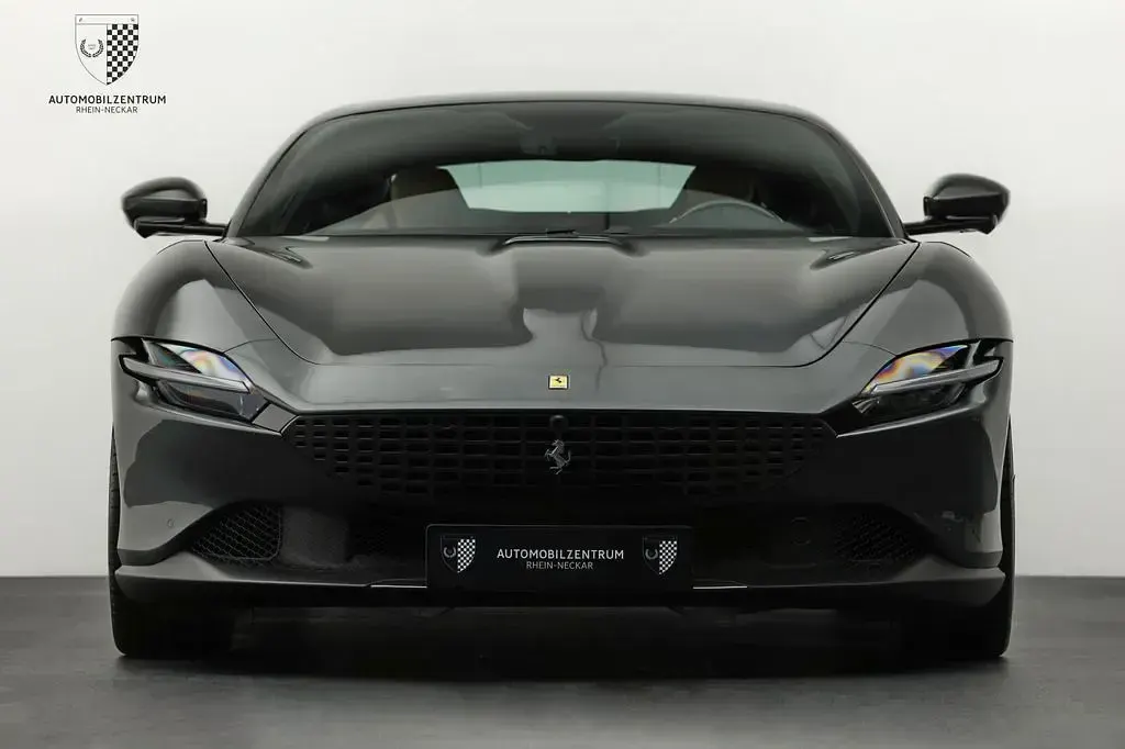 Gebraucht Ferrari Roma 620 PS (456 kW) 2022 Grigio silverstone Coupé