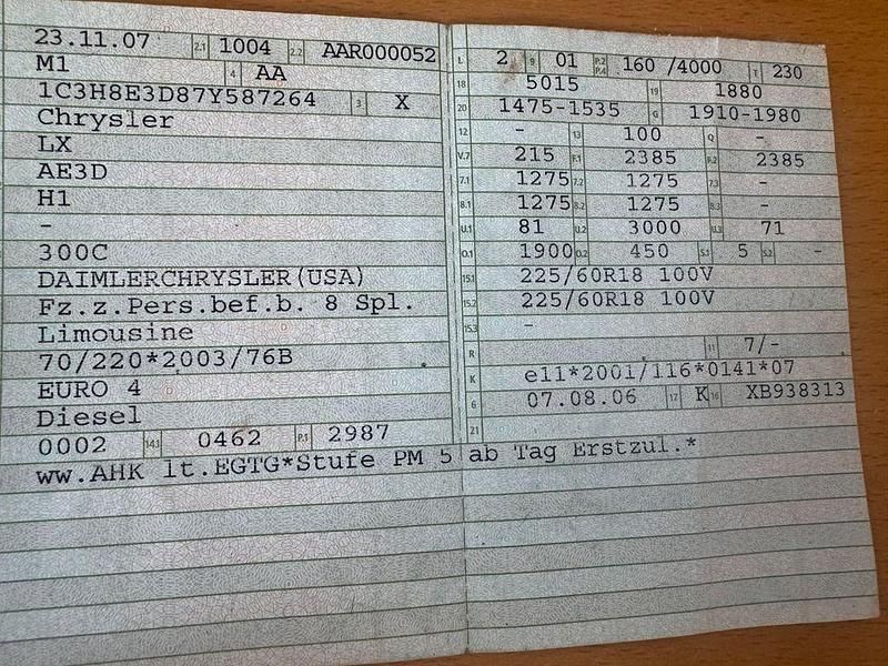 Gebraucht Chrysler 300C 218 PS (160 kW) 2007 Grau Limousine