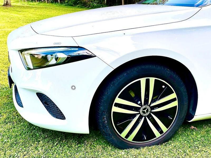 Gebraucht Mercedes A220 Progressive 190 PS (139 kW) 2019 Weiß Limousine