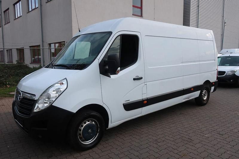 Weiß Gebraucht 2016 Opel Movano Van | 9.600 € (Superpreis) - Bild 1/4