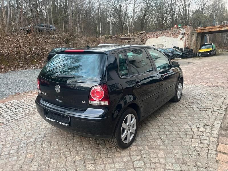 Second-hand VW Polo United 80 CP (58 kW) 2009 Negru Hatchback