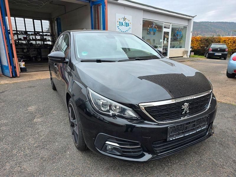 Gebraucht Peugeot 308 Active 131 PS (96 kW) 2018 Kombi