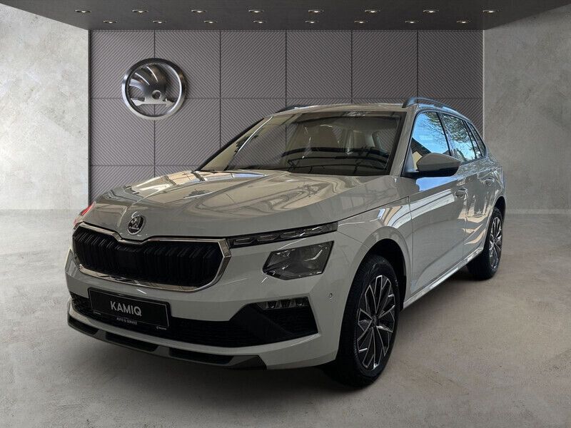 Weiß Gebraucht 2022 Skoda Kamiq Tour SUV | 33.480 € - Bild 1/4
