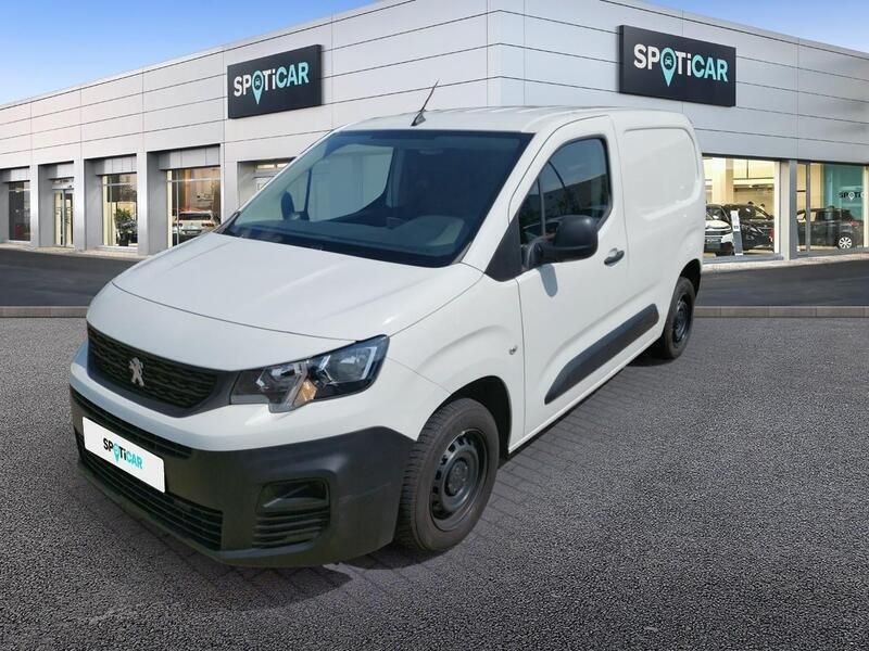 Weiß Gebraucht 2021 Peugeot Partner S Van / Kleinbus | 15.390 € (Fairer Preis) - Bild 1/3