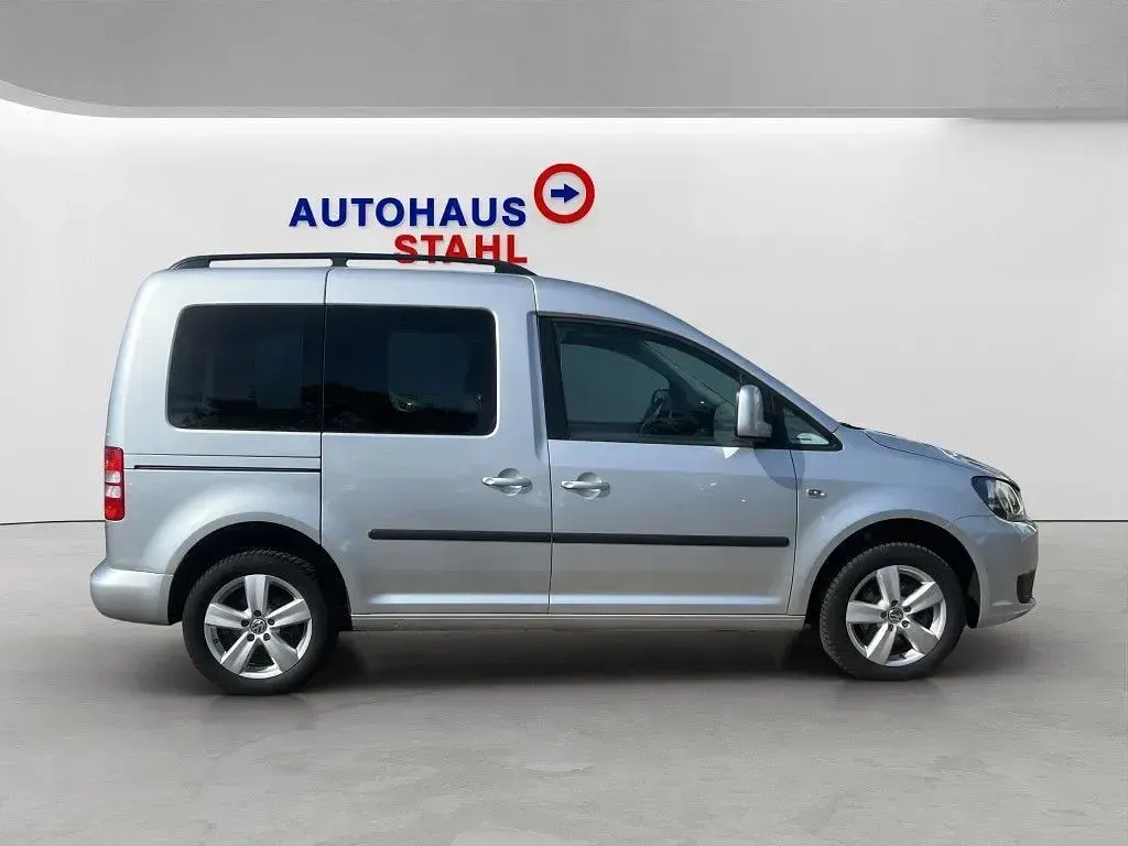 Gebraucht VW Caddy 102 PS (75 kW) 2013 Reflexsilber metallic Van / Kleinbus