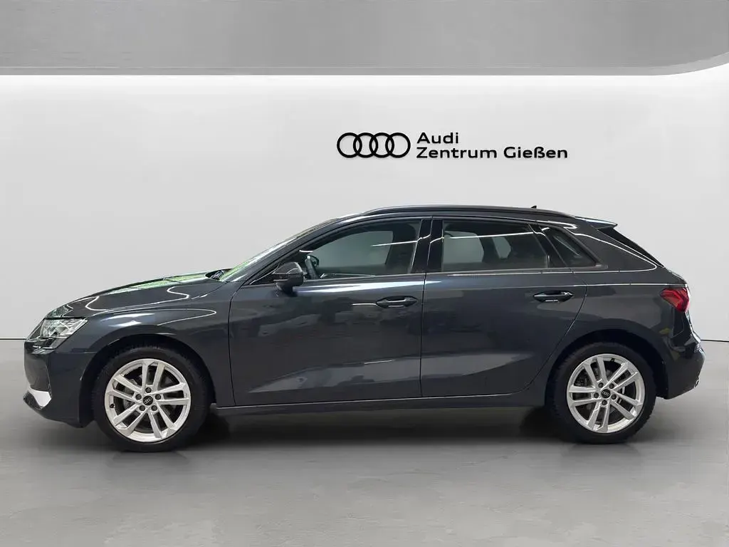 Gebraucht Audi A3 Advanced Plus 150 PS (110 kW) 2025 Manhattangrau metallic Limousine