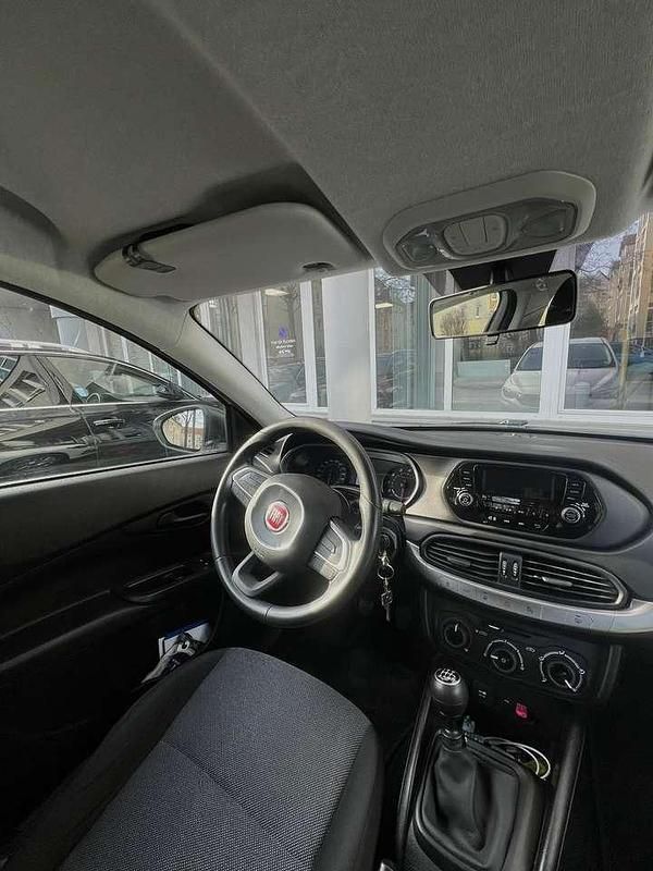 Gebraucht Fiat Tipo Pop 95 PS (69 kW) 2019 Weiß Limousine