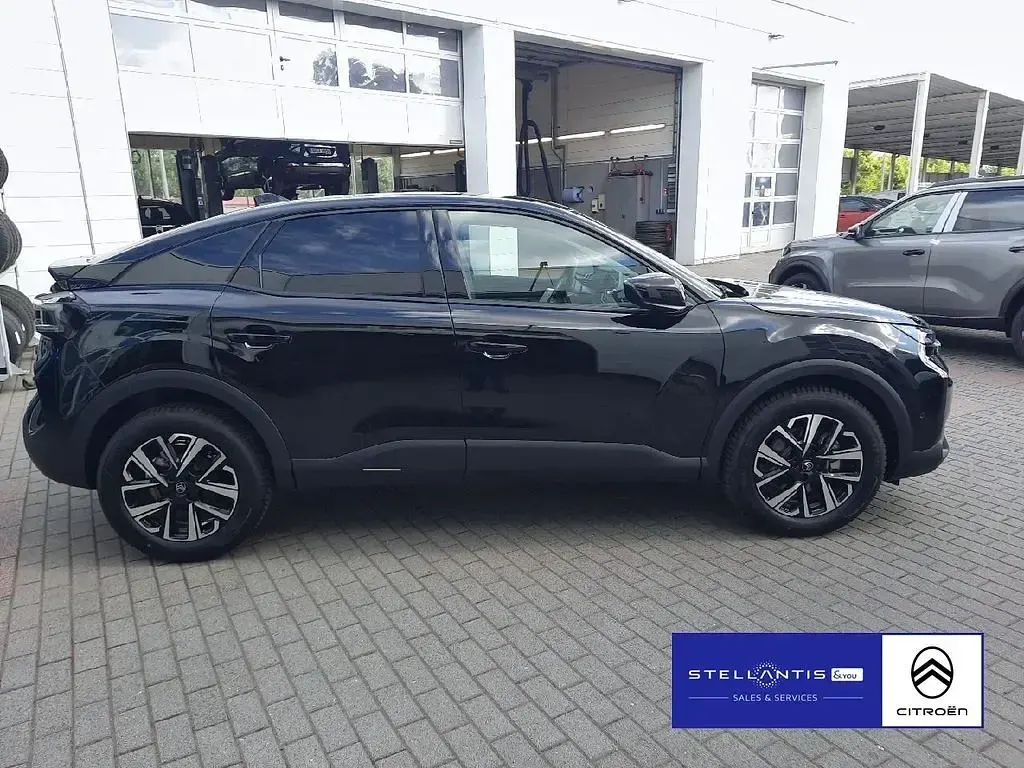 Neu Citroën C4 131 PS (96 kW) 2026 Grau SUV