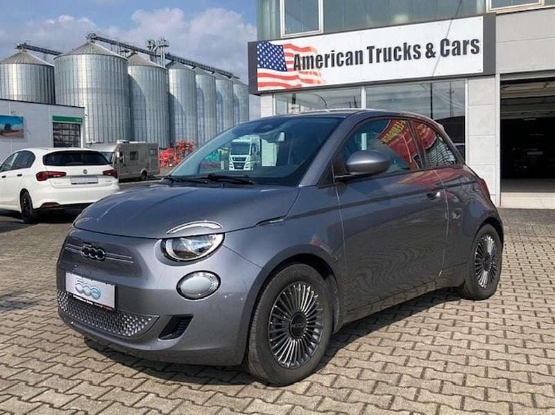 Mineral grau Gebraucht 2022 Fiat 500e Icon Kleinwagen | 18.500 € (Guter Preis) - Bild 1/4