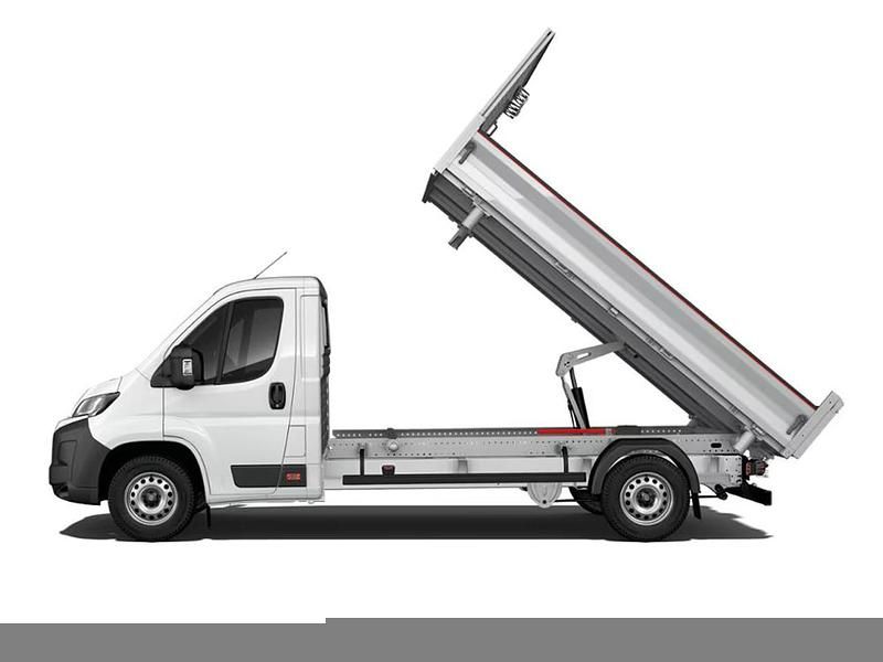 Neu Opel Movano 140 PS (102 kW) 2026 Van