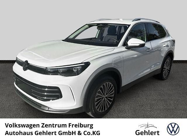 Weiß Neu 2025 VW Tiguan Elegance SUV | 58.500 € (Etwas zu teuer) - Bild 1/4