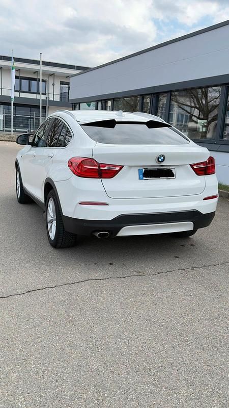 Gebraucht BMW X4 190 PS (139 kW) 2015 Weiß SUV