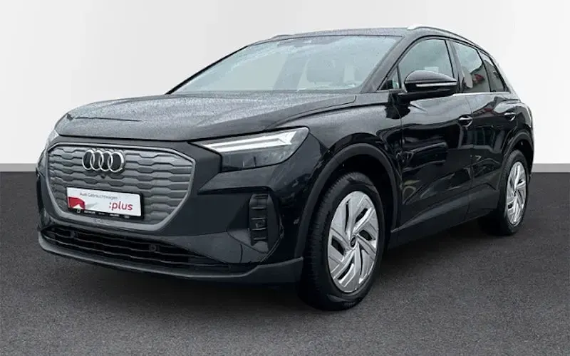 Gebraucht Audi Q4 e-tron Performance 125 kW (170 PS) 2022 Mythosschwarz metallic SUV