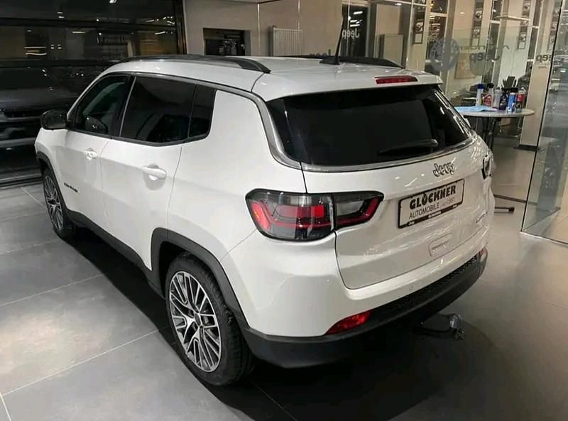 Gebraucht Jeep Compass 150 PS (110 kW) 2021 Weiß SUV
