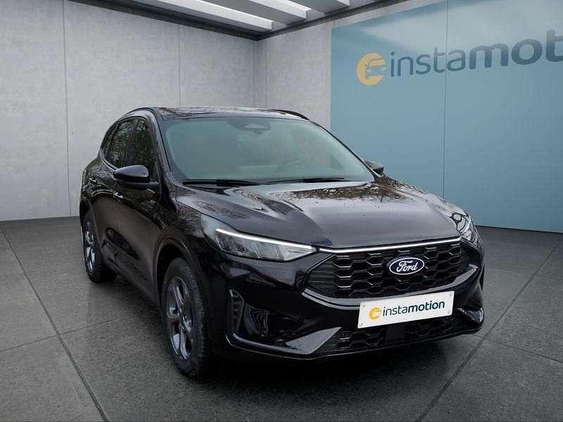 Neu Ford Kuga 182 PS (133 kW) 2026 Schwarz SUV