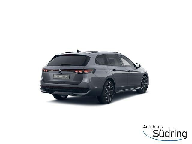 Gebraucht VW Passat R-line 272 PS (200 kW) 2024 Diabasgrau / grenadillschwarz Kombi
