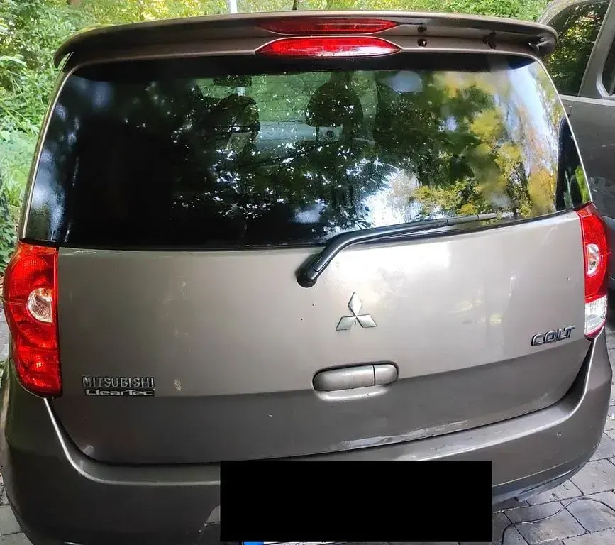 Gebraucht Mitsubishi Colt 95 PS (69 kW) 2012 Braun Kleinwagen