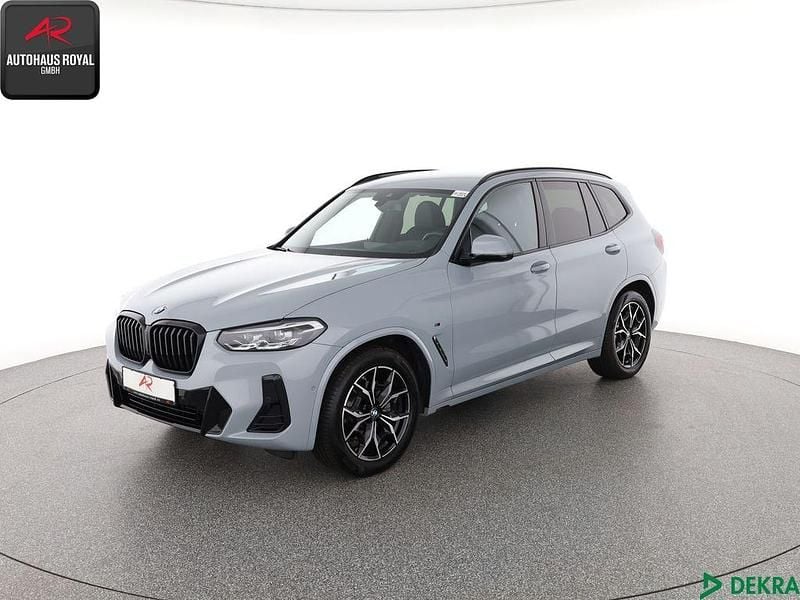 Grau Gebraucht 2024 BMW X3 M Sport SUV | 47.880 € (Superpreis) - Bild 1/4
