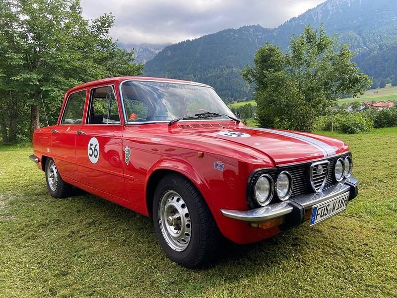 Rot Gebraucht 1975 Alfa Romeo Giulia Limousine | 15.400 € - Bild 1/4