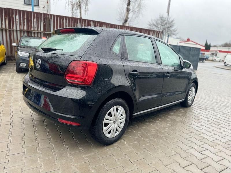 Gebraucht VW Polo Trendline 60 PS (44 kW) 2017 Schwarz Limousine