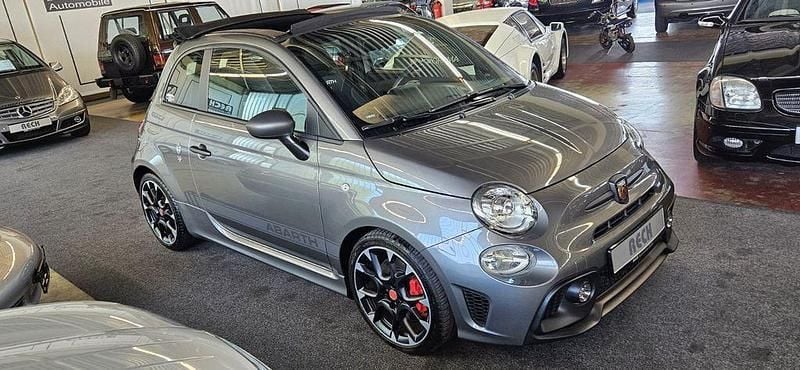 Grau Gebraucht 2020 Abarth 595C Competizione Cabrio | 27.000 € (Fairer Preis) - Bild 1/4