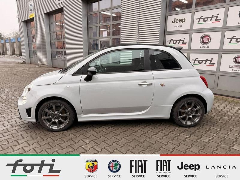 Gebraucht Abarth 595C 145 PS (106 kW) 2022 Grau Cabrio