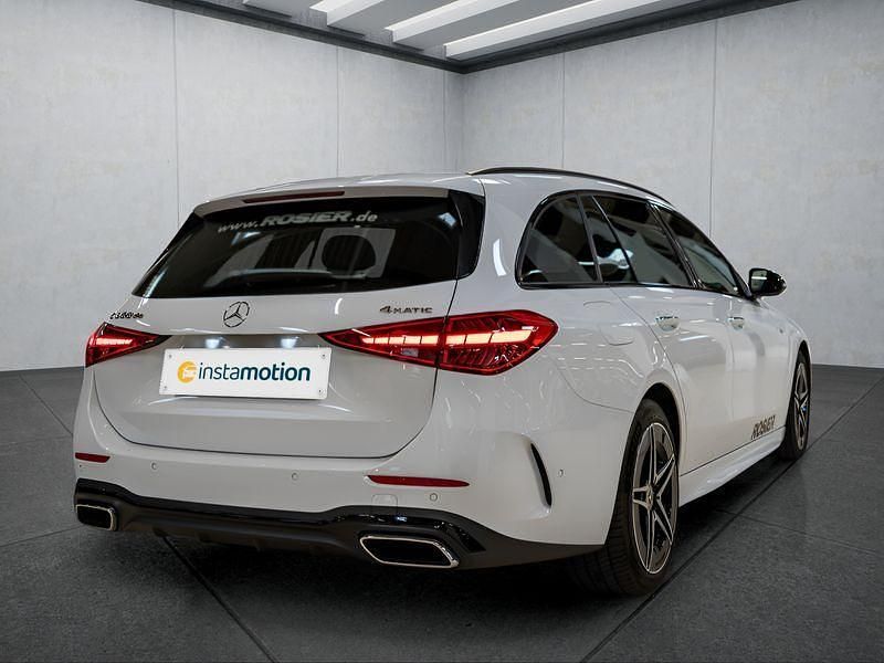 Gebraucht Mercedes C300e 197 PS (144 kW) 2025 Weiß Kombi
